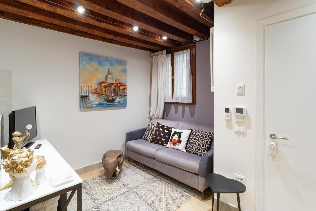 Appartamento Stella Benátky Exteriér fotografie